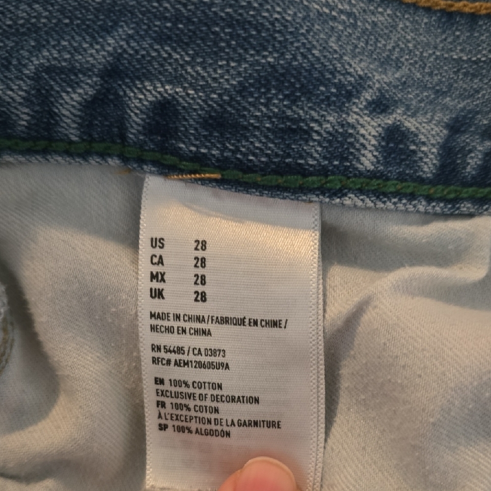 American Eagle Outfitters Men's Ripped Blue Jean Shorts - Picture 3 of 3